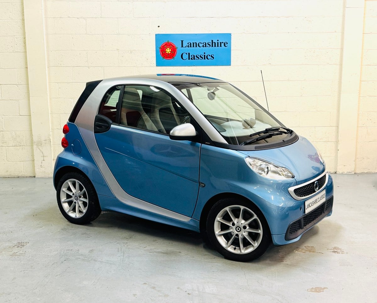 Smart Silver 2012 Smart Fortwo Silver Automatic, 5 speed Right Hand Drive in United ...