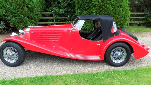 1989 One of only ten cars built,etremely rare. Te koop