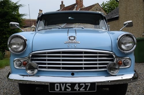 1961 STANDARD VANGUARD LUXURY SIX - SO RARE. BEAUTIFUL! Till salu