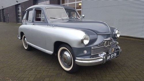 Standard Vanguard 1947 rare In vendita