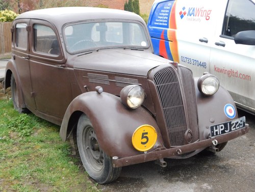 1939 Standard 14 vintage saloon - Auction Wednesday 26th April For Sale by Auction