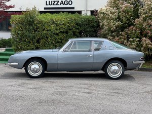 1965 Studebaker Avanti