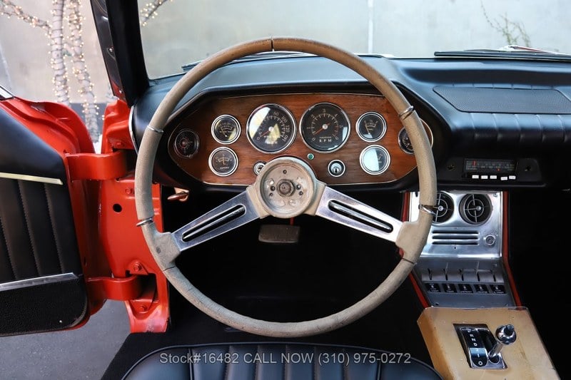 1963 Studebaker Avanti - 7