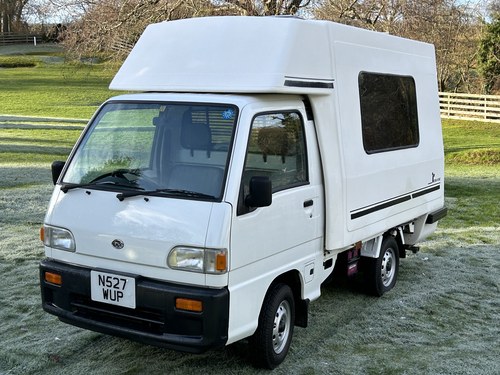 SUPER SUBARU SAMBAR ROMAHOME 4WD 2.5 BERTH MOT 5/24