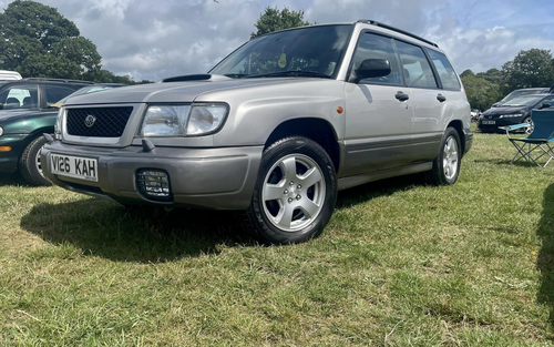 S turbo forester 99 (picture 1 of 68)