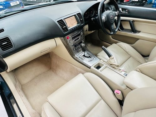 2007 Subaru Legacy - 9