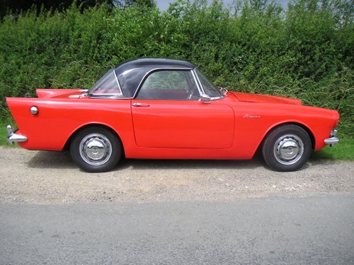 1961 Sunbeam alpine S2, hard and soft tops and 1725 cc engine For Sale