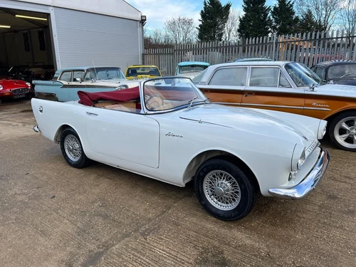 1963 Sunbeam ALPINE Holbay engine, new roof, leather, wire w In vendita