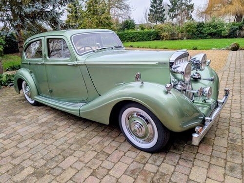 1939 sunbeam sports saloon