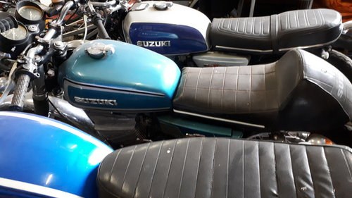 Suzuki GT250 1974 Project Motorcycle 2500 GBP For Sale
