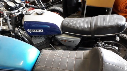 Suzuki GT500 1976 Project Motorcycle 3500 GBP In vendita