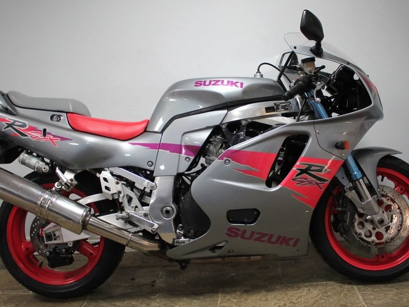 1994 Suzuki GSXR 750 R WR Four Stroke DOHC SUPERB