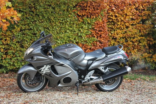 2009 Suzuki GSX 1300R k9 with 7000 miles from new For Sale