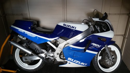 1991 Suzuki rgv250 vj21 SOLD
