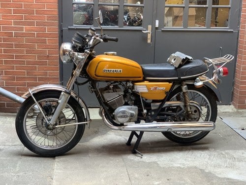 1975 Suzuki GT250 VENDUTO