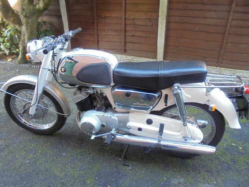 1965 suzuki 250cc t10 very rare uk bike In vendita