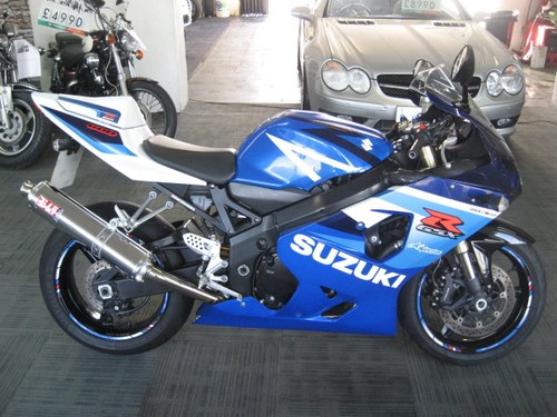2005 05-reg Suzuki GSXR600 K5 Finished in blue and white In vendita