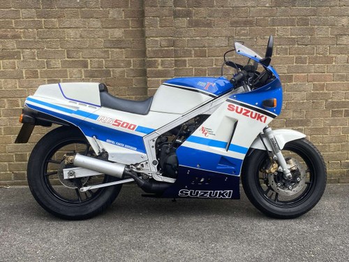 1987 Suzuki RG500 498cc Zu verkaufen durch Auktion