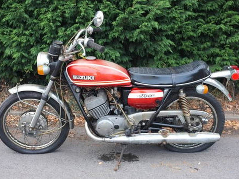 Suzuki T250 T 250 J Hustler 1971 100% original US Import Bar