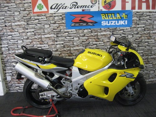 1999 V-reg Suzuki TL 1000R Finished in yellow For Sale