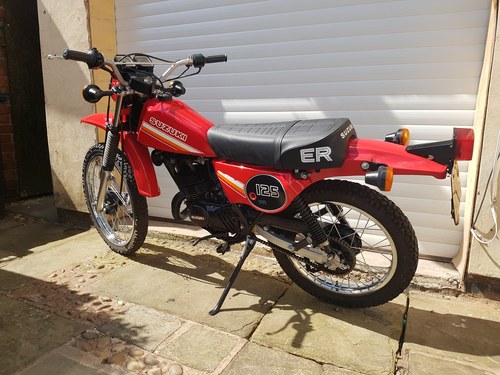 1982 TS125ER En Venta