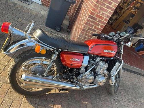 1976 Suzuki GT 750a restored with extra parts included In vendita