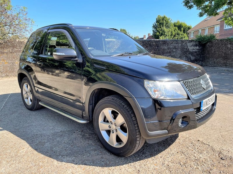 2009 Suzuki Grand Vitara SZ4 2.4 petrol 3dr