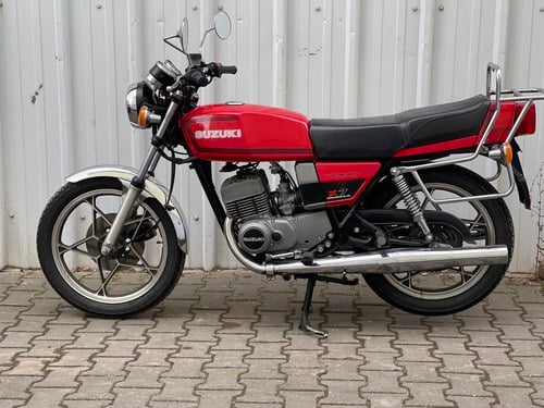 1979 Suzuki GT250 X7 unrestored VENDUTO