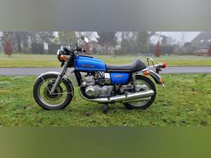 1975 Suzuki GT750 watercooled 3 cilinder twostroke For Sale (picture 2 of 12)
