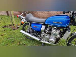 1975 Suzuki GT750 watercooled 3 cilinder twostroke For Sale (picture 6 of 12)