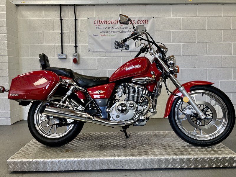 SUZUKI GZ125HS, 2010/10, 2227 MILES