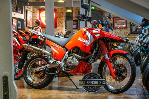 1990 Suzuki DR750 Restored Example with Luggage For Sale