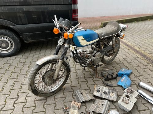 1972 Suzuki GT380J GT 380 550 750 VENDUTO