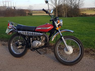 Picture of Suzuki TC185 very rare. 10 Speed gearbox and electric start