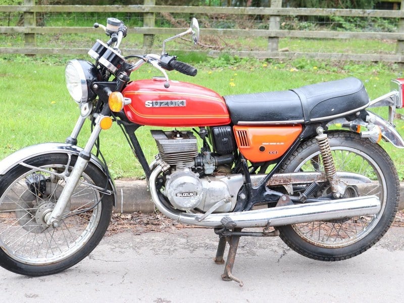 Suzuki GT185 GT 185 B Rates of them all. Untouched ride or r