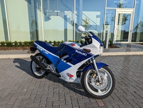 1988 Suzuki GSX-R 250 4 Cyl SuperSports Not a 2 stroke :-)