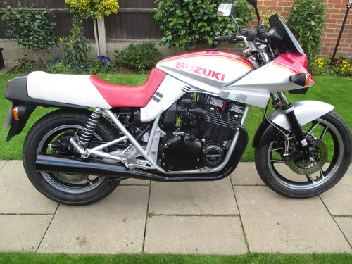 1982 Suzuki Gsx1100 SD Katana