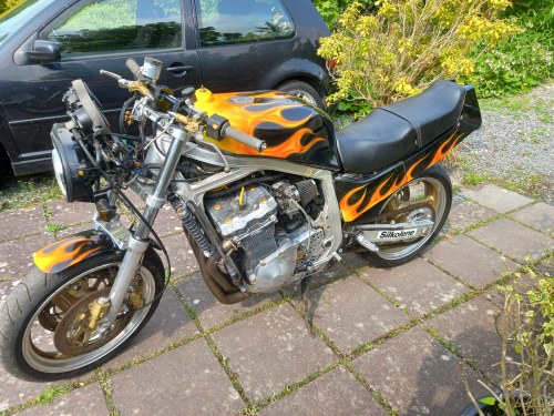 Suzuki GSX R 750 H Project 1987