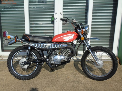 Suzuki TS185 1973 Beautifully Restored Stunner, UK Delivery A vendre