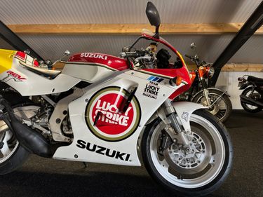 Picture of 1991 Suzuki RGV 250 LUCKY STRIKE - For Sale