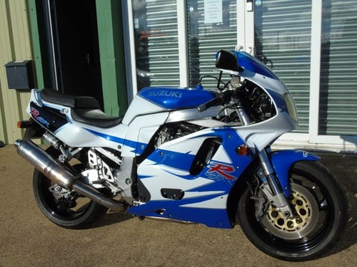 Suzuki GSX-R 750 1993 Classic 90's Superbike, Lovely Example Te koop