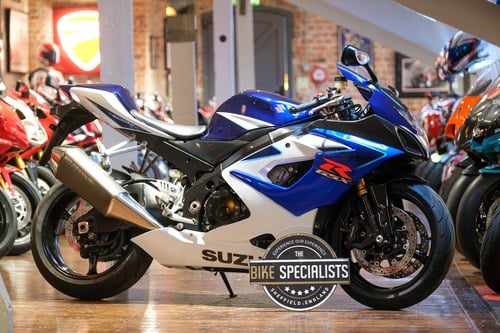 2006 Suzuki GSX-R1000 K6 Immaculate Example In vendita