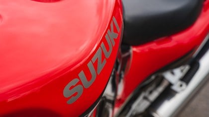 Suzuki GSXR1100W