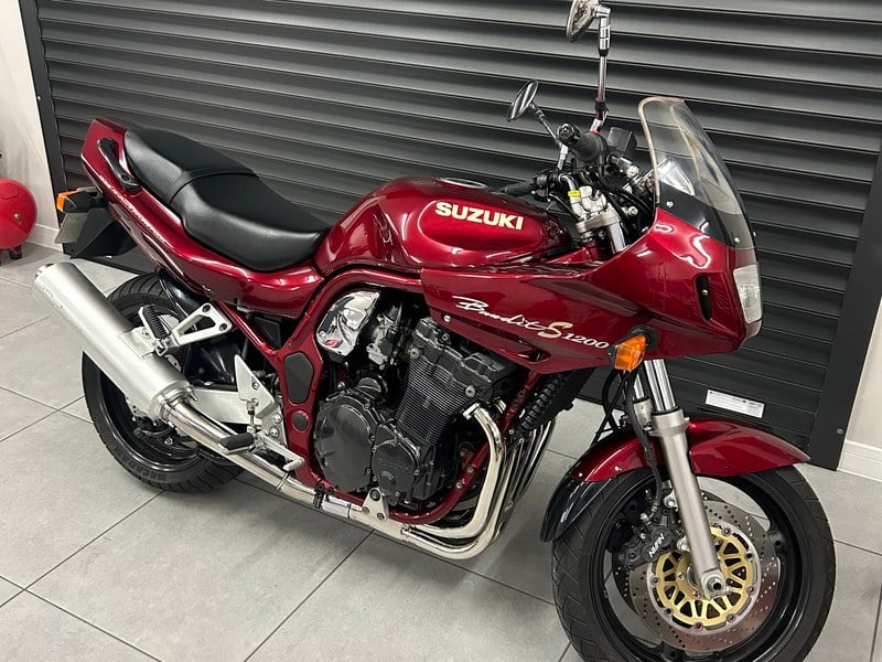 Classic Suzuki GSF Bandit 1200 for Sale | Car & Classic