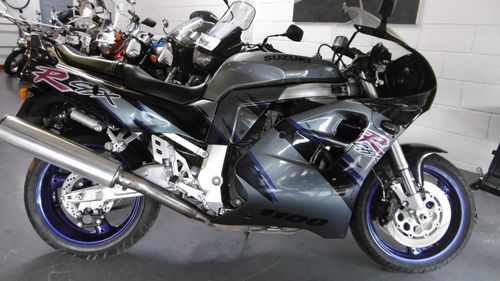 Picture of 1994 GSX R 1100 L. Very original please see photo's. - For Sale