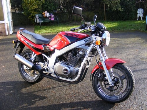 2000 Suzuki GS 500