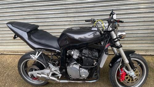 Picture of 1989 Suzuki GSXR750 slingshot streetfighter custom for sale - For Sale