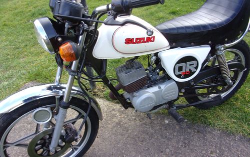 1981 Suzuki 49 CC (picture 1 of 6)