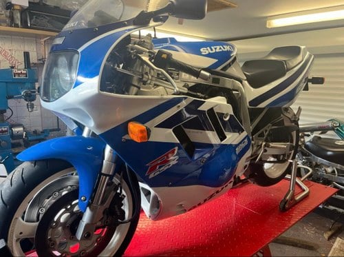 1991 Suzuki GSX R 750