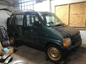 2000 Suzuki Wagon R+
